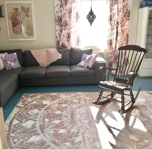 Playful For Friends And Families Рованиеми